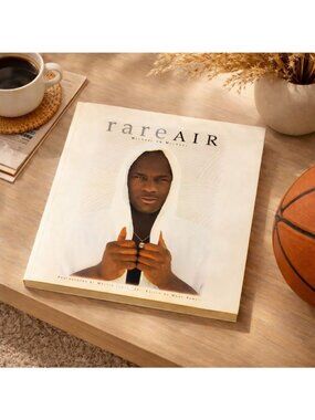 Michael Jordan Rare Air First Edition Coffee Table Softcover Book 1993